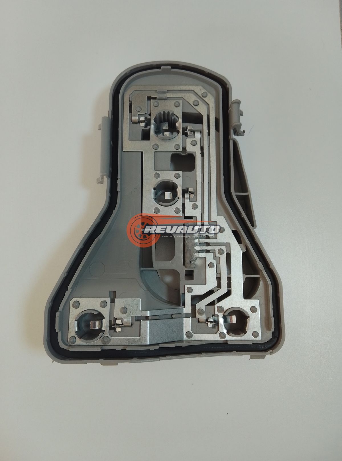 Porte lampe polo police